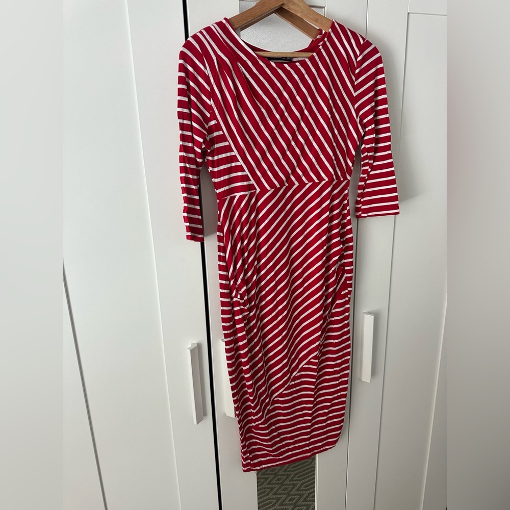 PattyBoutik Red and White Striped Maternity Long Sleeve Dress Medium